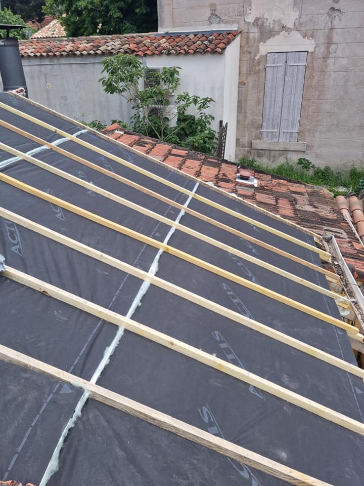 Travaux de charpente et préparation de toiture à Auriol